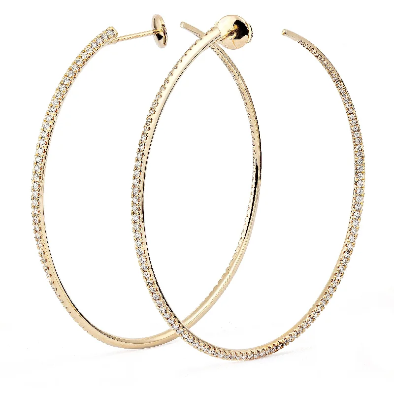 Everyday hoop earringsTwisted 60 mm 18K Gold Creoles w. Diamonds