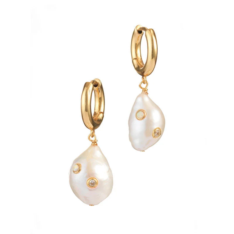 Diamond hoop earringsGertrude Gold Plated Hoops w. White Pearls