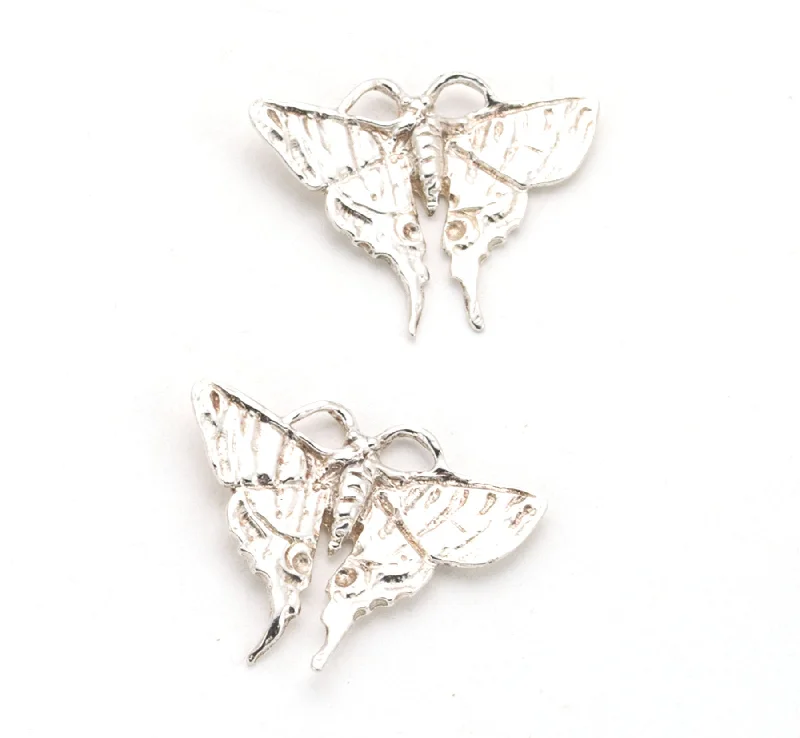 Matte - Finish Titanium Hexagon Stud Earrings for a Sleek and Contemporary StyleButterfly Stud