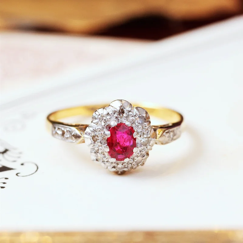 Women's Rings with Birthstones for a Personalized TouchCUUUUTE!! Vintage Ruby & Diamond Cluster Ring