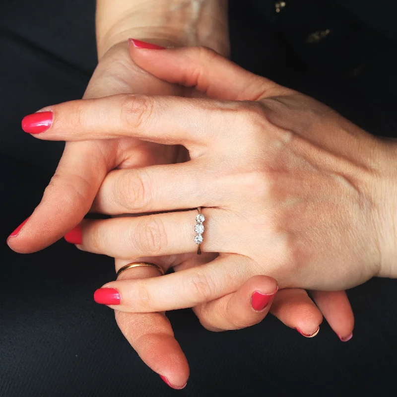 Stackable Gemstone Rings for Women in Amethyst, Sapphire, and EmeraldVintage 1930's 18ct White Gold Diamond Trilogy Ring