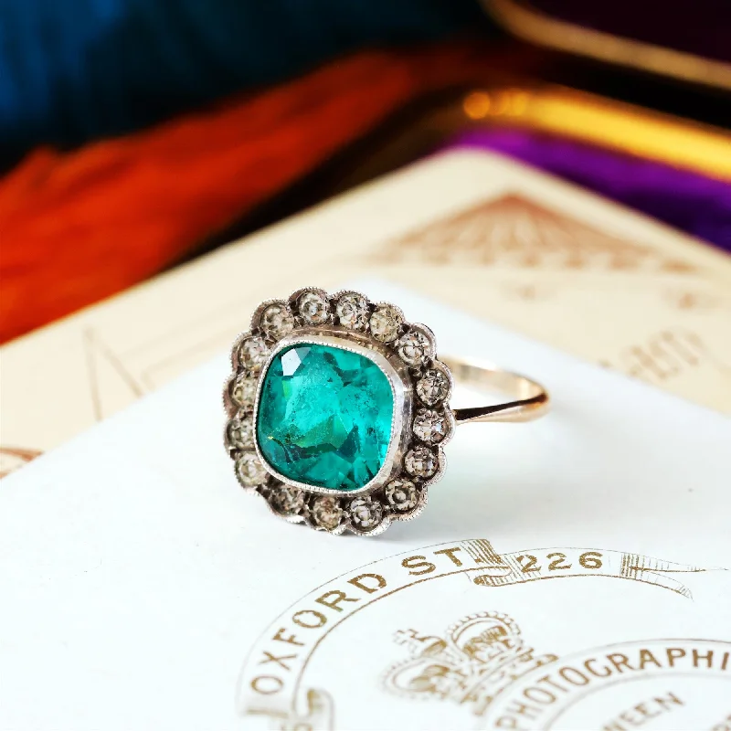 Vintage - Inspired Filigree - Design Women's Rings in Sterling SilverVintage 'Lazarus' Emerald Paste Cluster Ring