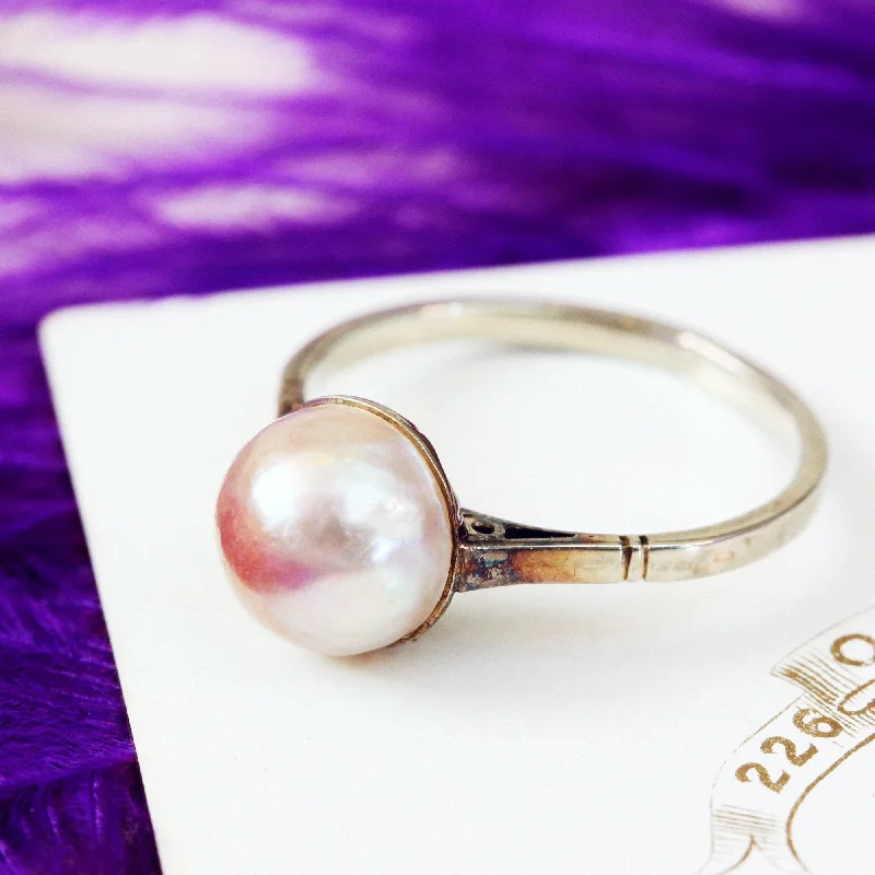 Magnetic Clasp Women's Rings for Easy Wearing and RemovalVintage Glam! 9ct White Gold Mabe Pearl Ring