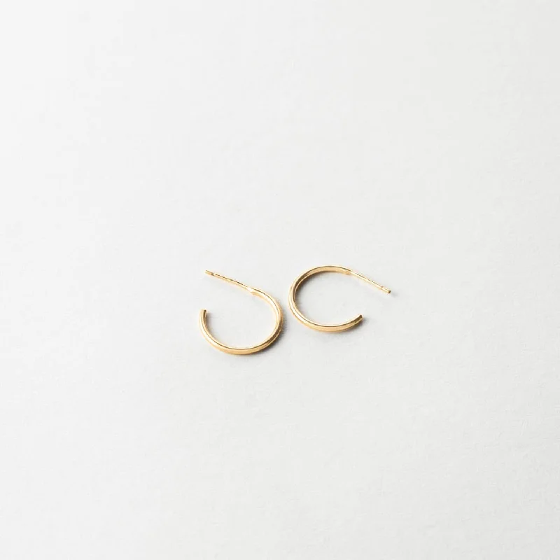 Oval hoop earringsBessie Hoops