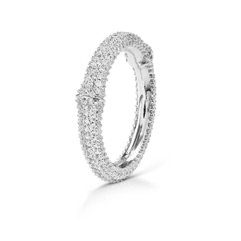 Laser - Etched Floral Design Wedding Bands in Palladium for a Delicate and Intricate LookNature Pavé 18K Whitegold Ring w. Diamonds